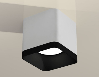 Комплект накладного светильника Ambrella TECHNO SPOT XS7805002